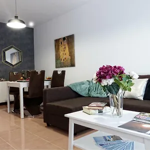 Rosa Vila Ii , Puerto del Rosario (Fuerteventura) España
