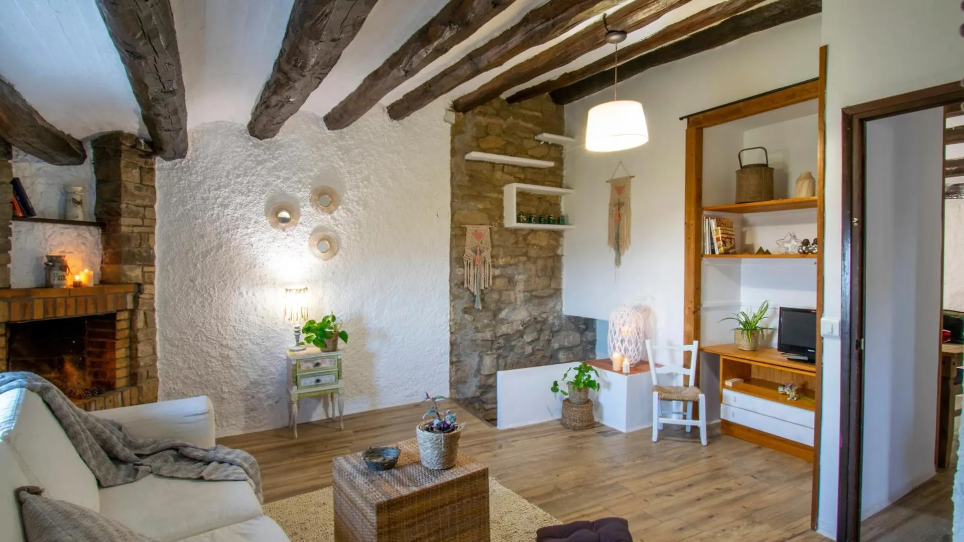 Lo Mirador De Fores Tarragona Apartment